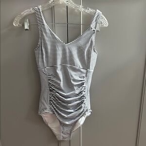 Niptuck navy/white Striped One-Piece Swimsuit sz 4